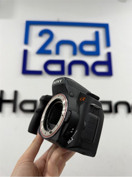 Máy ảnh Sony a200 - Nội địa Nhật - Màu đen - Ngoại hình 97% - Màn vàng , sensor bụi , trầy quanh thân gương lật - Kèm sạc , dây chuyển dữ liệu , Lens Minolta 35-80mm kính bụi xước nhẹ , vòng cao su mốc 1