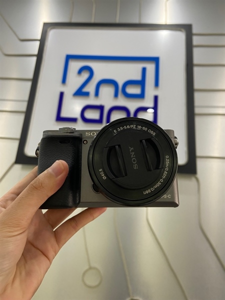 Máy ảnh Sony A6000 - 13.000 shot - Màu xám - Ngoại hình: 97% - Màn ám vàng - Kèm 1 pin + lens E PZ 16-50mm F1 3.5-5.6