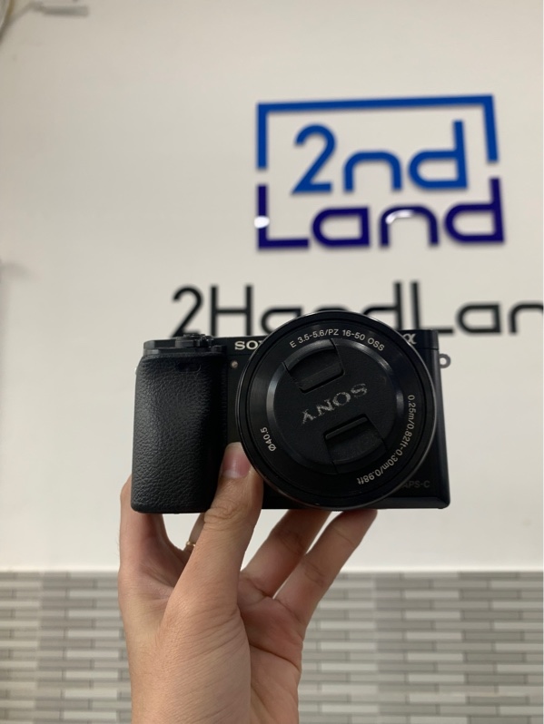 Máy ảnh Sony A6000 - Màu đen - Ngoại hình: 97% - Kèm lens kit 16-50mm OSS + 1 pin + sạc