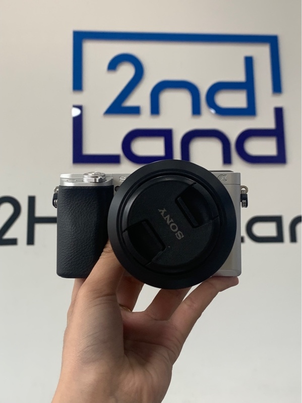Máy ảnh Sony A6100 - 15k shot - Màu đen - Ngoại hình: 98% - Kèm 1 pin + sạc + lens sony SEL50F18, 50mm F1.8