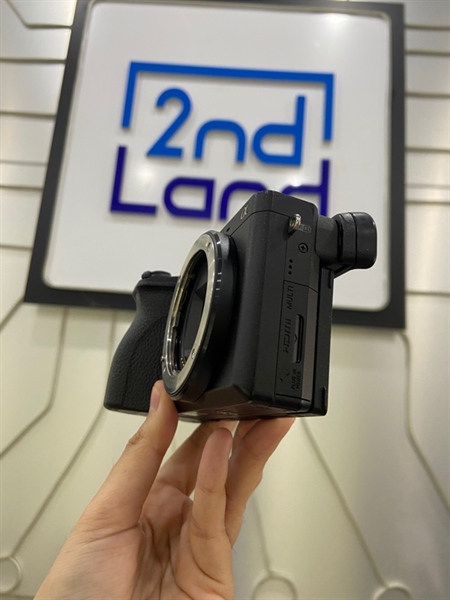 Máy ảnh Sony A6500 - Màu đen - Ngoại hình: 97.5% - Kèm 3 pin + dock sạc + thẻ 32GB 1