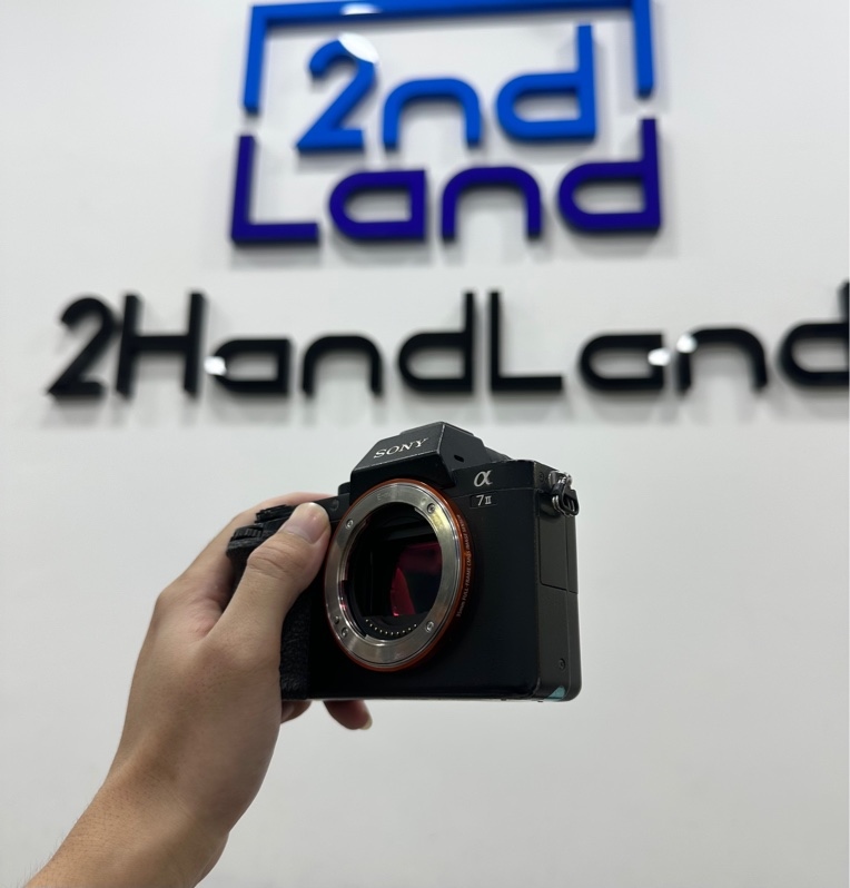 Máy ảnh Sony Alpha 7 II - Màu đen - Ngoại hình 97% - Kèm Adapter KingMa + 4 cục pin + Thẻ nhớ 32Gb