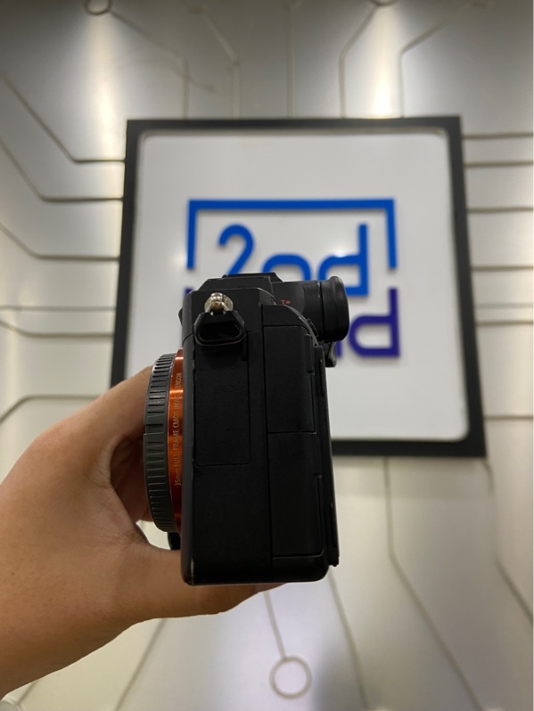 Máy ảnh Sony Alpha 7 III - Màu đen - Ngoại hình: 97% - Cấn, trầy xước - Kèm 1 pin