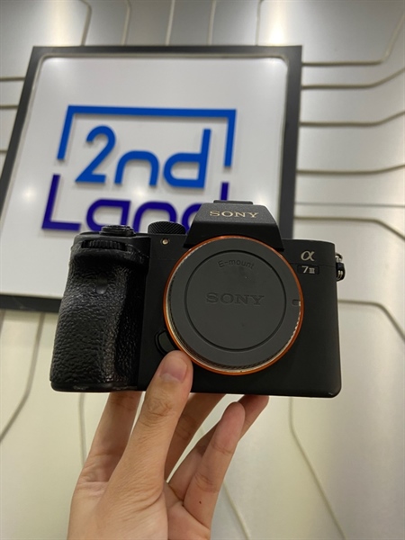 Máy ảnh Sony Alpha A7 Mark 3 - Màu đen - Ngoại hình: 97% - Kèm 1 pin + thẻ nhớ 64GB + dock sạc