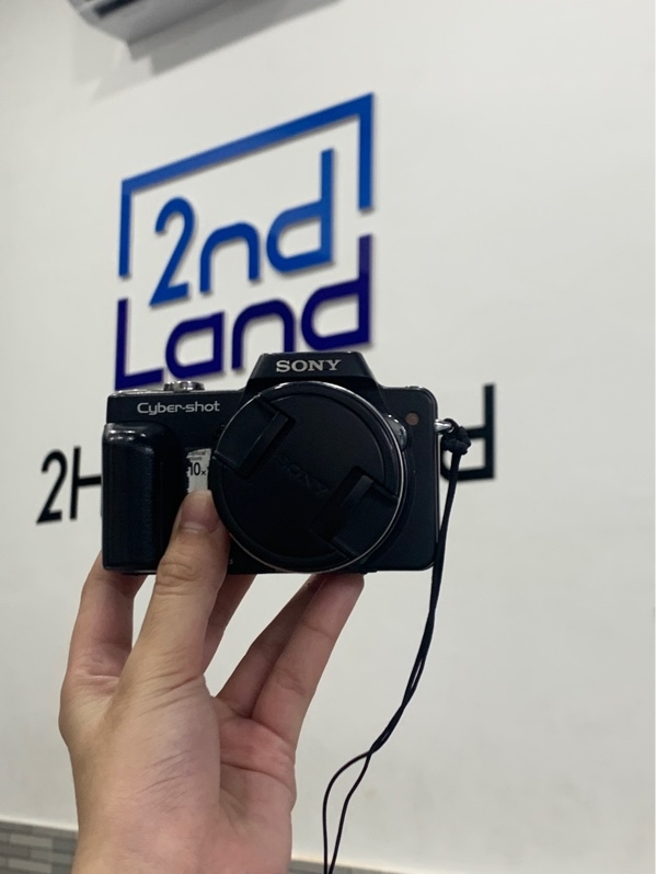 Máy ảnh Sony cypher shot DSC-H10 - Màu đen - Ngoại hình: 97% - Lens mốc rể, màn ám vàng, hư flash, lỗi pin cmos - Kèm sạc