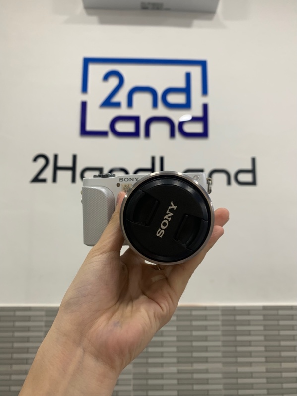 Máy ảnh Sony Nex-3N - Màu trắng - Ngoại hình: 98% - Kèm lens kit 18-55mm + sạc linh kiện