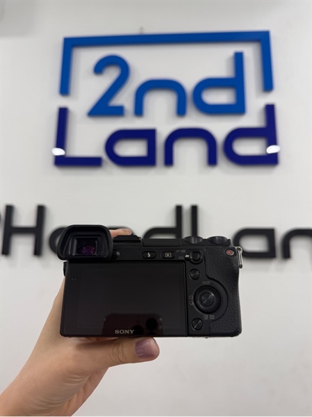 Máy ảnh Sony Nex 7 - Màu đen - Ngoại hình 97% - Màn hồng có sọc trắng mờ - Kèm 3 pin , 1 sạc , lens kit Sony E3.5-5.6/PZ 16/50mm OSS 2