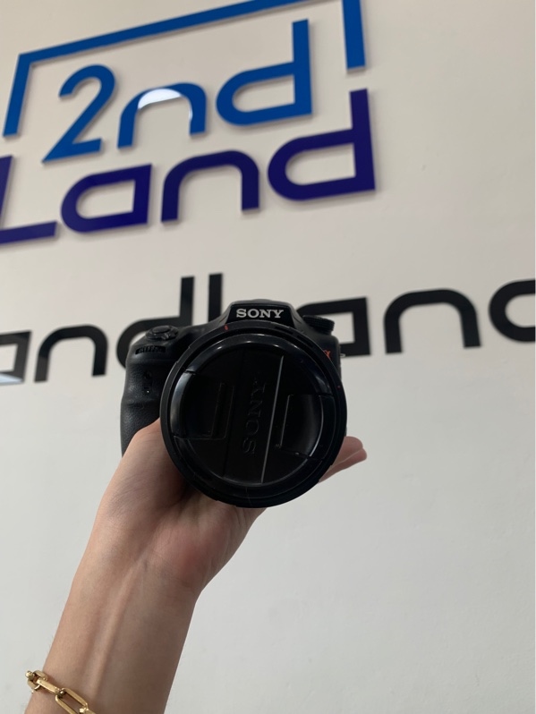 Máy ảnh Sony SLT-A57 - Màu đen - Ngoại hình: 97% - Kèm lens 18-200mm f3.5-6.3 DT (nội địa Nhật) 2 pin + 1 sạc