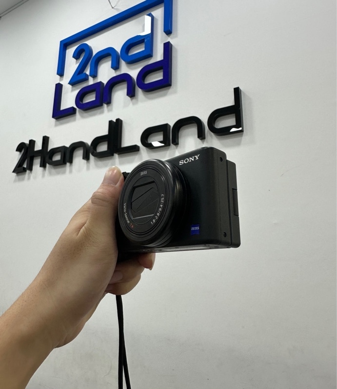 Máy ảnh Sony ZV-1 - Màu đen - Ngoại hình 98% - Kèm thẻ 4GB, bọc máy ảnh cao su + 1 Pin + 1 Sạc