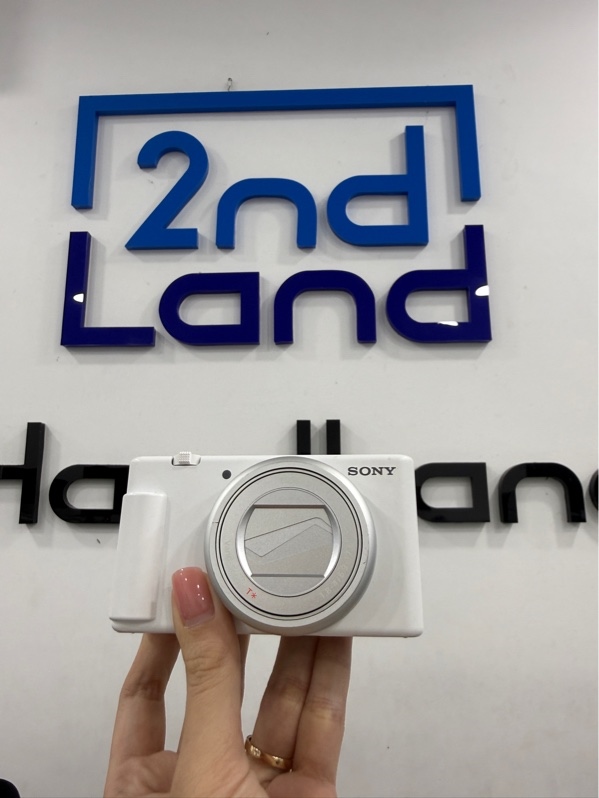 Máy ảnh Sony ZV-1M2 - Màu trắng - Ngoại hình 97.5% - lens bụi nhẹ - Kèm pin , sạc