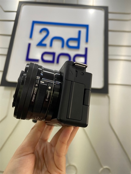 Máy ảnh Sony ZV-E10 4K - Màu đen - Ngoại hình: 98% - Số Shot: 423 lần - Kèm Lens Kit 16-50mm F3.5 - 5.6 + Túi + 1 Pin + Thẻ 256GB + Dây đeo + Dây Sạc + Cục lọc âm thanh 1
