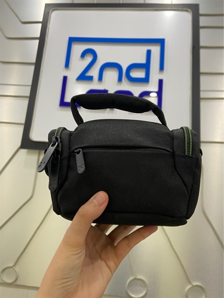 Máy ảnh Sony ZV-E10 4K - Màu đen - Ngoại hình: 98% - Số Shot: 423 lần - Kèm Lens Kit 16-50mm F3.5 - 5.6 + Túi + 1 Pin + Thẻ 256GB + Dây đeo + Dây Sạc + Cục lọc âm thanh 4