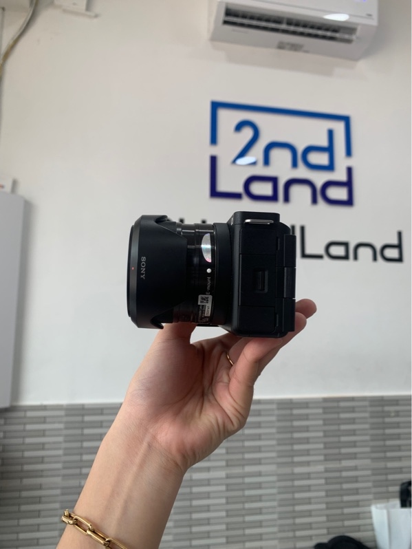 Máy ảnh Sony ZV-E10 mark 2 - Màu đen - Ngoại hình: 98% - Kèm 1 pin linh kiện + lens sony SEL35F18