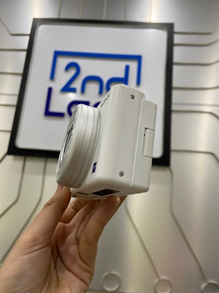 Máy ảnh Sony ZV1 - Màu trắng - Ngoại hình: 98% - Kèm 1 pin + 1 thẻ 64GB 1