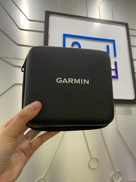 Máy cảm biến trong đánh Golf Approach R10 - Màu đen - Ngoại hình: 97% - Cấn viền, màn xước nhiều - Kèm Box ( thiếu sạc )