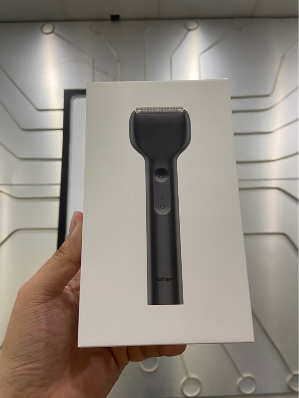 Máy cạo râu Laifen T1 Pro - Màu đen - Newseal