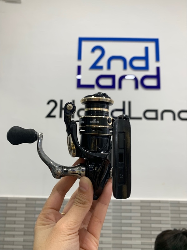 Máy câu cá Deukio AC 2000 - Màu đen - Ngoại hình: 98% - Body