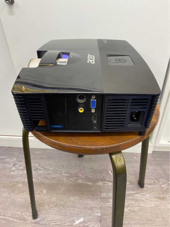Máy chiếu Acer X113PH DLP Projector (mã model: DSV1340) - Màu đen - Ngoại hình 97.5% - Kèm dây HDM, túi, Remote