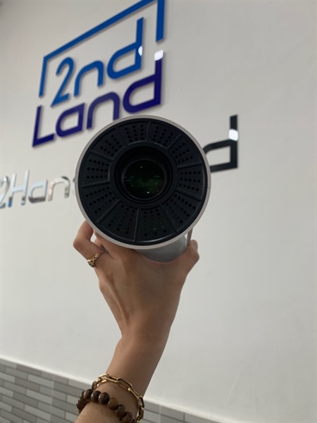 Máy chiếu Beecube X1 gen 3 - Màu trắng - Ngoại hình: 97% - Bụi trong nặng, loa rè - Box 2