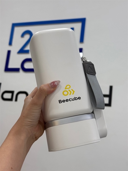 Máy chiếu BeeCube X1 Gen 3 - Ngoại hình: 98% - Trắng - Fullbox 2