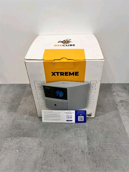 Máy chiếu Beecube Xtreme 2 - Màu trắng - Ngoại hình 98% - Kèm box + nguồn + remote 3