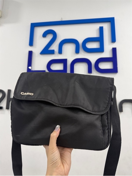 Máy chiếu Casio XJ-A247 - 67 giờ chiếu - Màu trắng - Ngoại hình 97% - Ố nhẹ ống kính - Kèm nguồn , 1 remote , 1 hdmi , túi