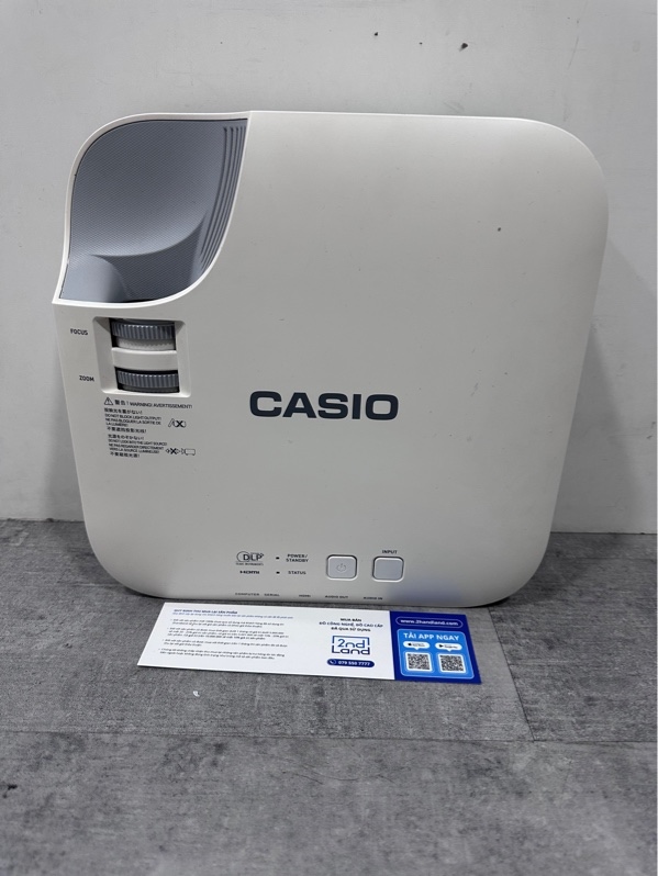 Máy chiếu Casio XJ-V2 - Màu trắng - Ngoại hình 97% - Kèm nguồn + Remote