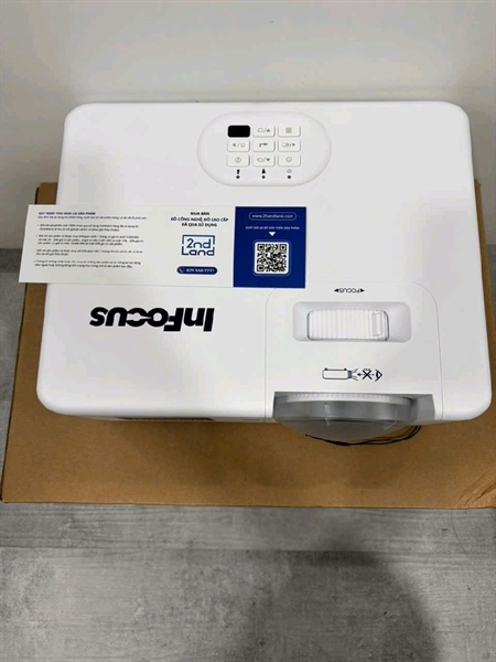 Máy chiếu đa năng INFOCUS P141 - IN1006SL - Màu trắng - Ngoại hình 99% - Openbox 1