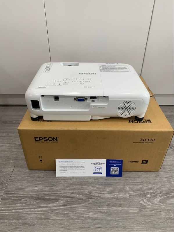 Máy chiếu Epson EB-E01 - Màu trắng - Ngoại hình: 98% - 0H chiếu - Fullbox