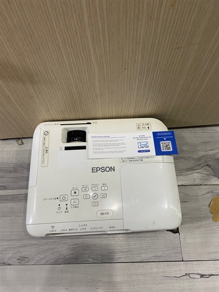 Máy chiếu Epson EB-X31 - Màu trắng - Ngoại hình: 97% - Loa rè, lens mốc - Body 1