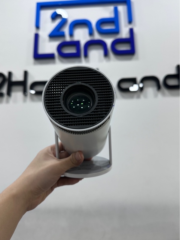 Máy Chiếu HY300 - Màu trắng - Ngoại hình 97% - Kèm nguồn + Remote mất nắp