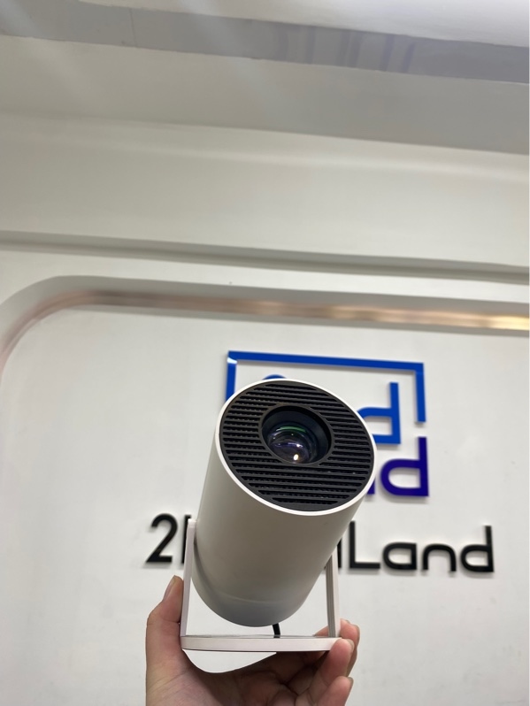 Máy chiếu Ilepo - model HY300Pro - dung lượng 8Gb - Màu trắng - Ngoại hình 97% - Kèm remote