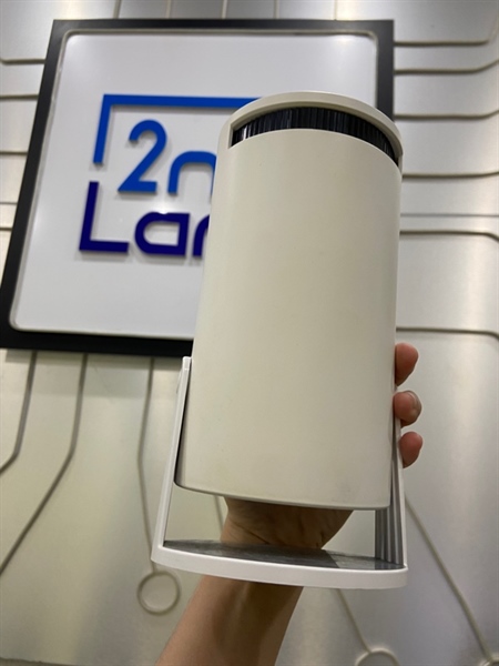 Máy chiếu LCD Projector HY300 Power AC100 260V - Màu trắng - Ngoại hình: 97% - Ố vàng - Kèm dây HDMI + nguồn + Remote 2