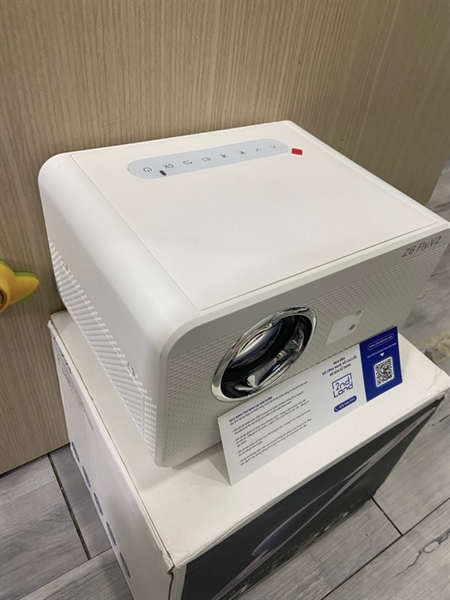 Máy chiếu Led Projector Fly Z6 V2 - Màu trắng - Ngoại hình: 98% - FullBox 2
