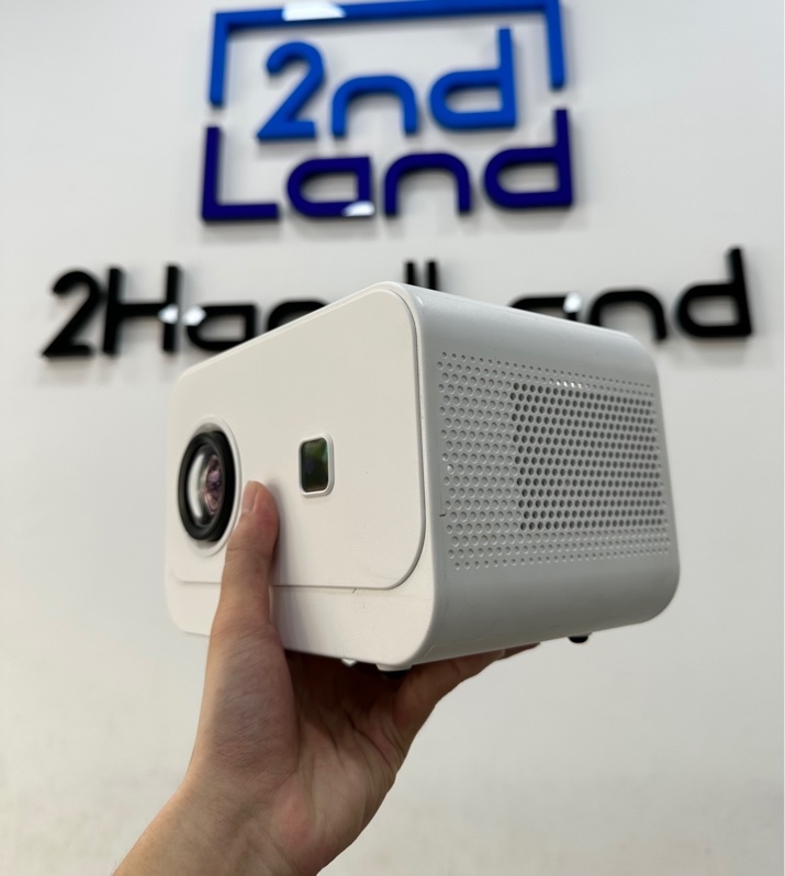 Máy Chiếu Legend S7 Gen 2 - Màu trắng - Ngoại hình 97% - Trầy xước , sesor bụi, mất điều chỉnh tự động - Kèm nguồn + Remote