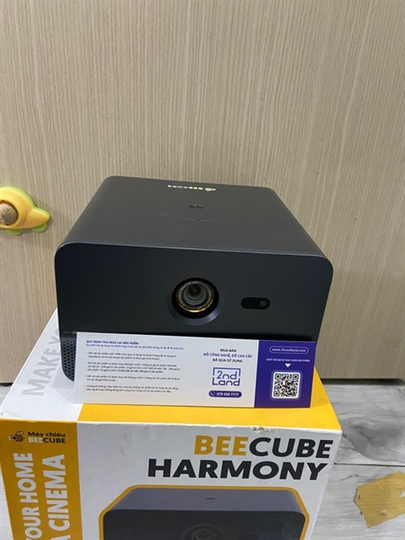 Máy chiếu Mini Beecube Harmony - Màu đen - Ngoại hình: 97% - FullBox 1