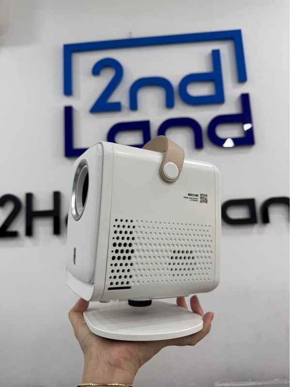 Máy chiếu mini Beecube X2 Max gen 4 - Màu trắng - Ngoại hình 97% - Trầy xước, lens bụi nhẹ - Kèm nguồn , remote