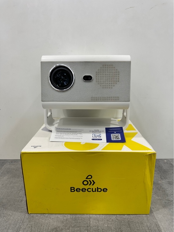 Máy chiếu mini Beecube X2 Max Gen 5 Full HD - Màu trắng - Ngoại hình 97% - Fullbox