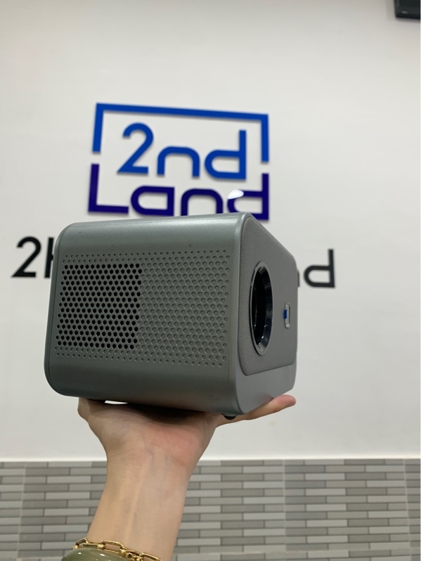 Máy chiếu Movie Legend S7 Pro - Màu xám - Ngoại hình: 98% - Trầy body, bụi trong, loa rè - Kèm đế + dây nguồn +remote