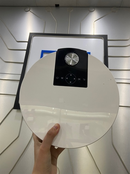 Máy chiếu Movie Legends Q10 Mini - FullHD - Màu trắng - Ngoại hình: 98% - Ống kính bụi - Kèm nguồn