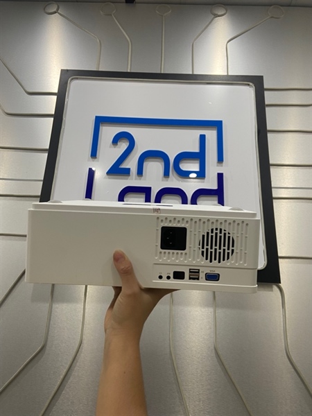 Máy chiếu Salange M18X - Màu trắng - Ngoại hình: 98% - Body - Kèm nguồn + không remote 1
