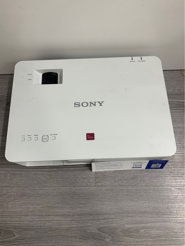 Máy chiếu Sony LCD VPL-EW435 - Màu trắng - 1700H chiếu - Ngoại hình: 97% - Bụi trong nhẹ - Kèm nguồn + remote