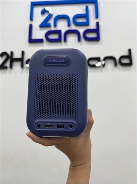 Máy chiếu thông minh InFocus Apex Challenger IN3048SL - Full HD (1080p) có Wifi hỗ trợ Google TV - Màu xanh - Ngoại hình 98% - Kèm nguồn + Remote 3