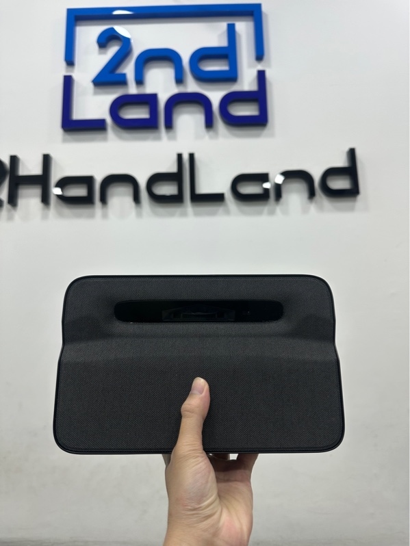 Máy chiếu thông minh Partner sp70g - Màu đen - Ngoại hình 97% - Kèm dây sạc + Remote