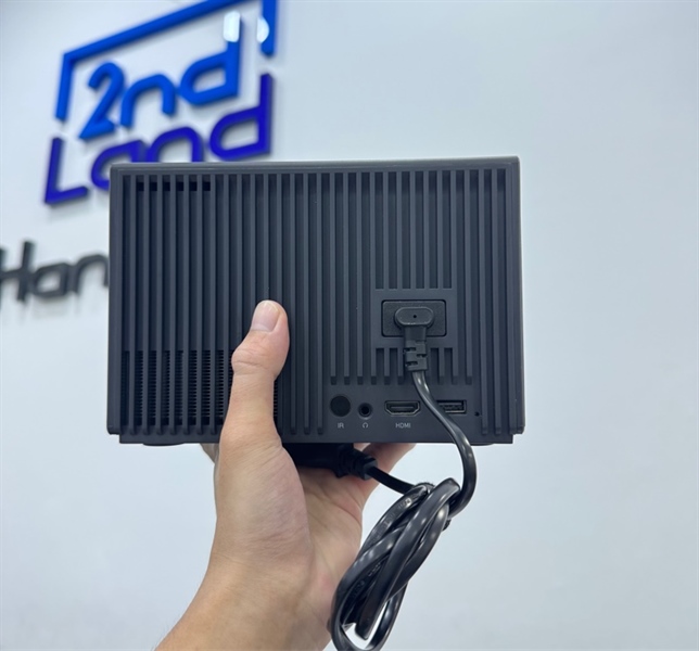 Máy chiếu thông minh WeMi Micro K10 Pro Ultra HD - Màu đen - Ngoại hình 97% - Kèm remote + dây nguồn + HDMI 2