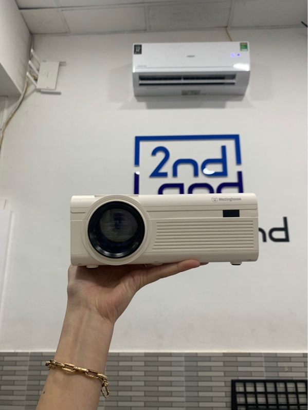 Máy chiếu westing house wifi home theater - Màu trắng - Ngoại hình: 98% - Bụi trong nhẹ - Fullbox