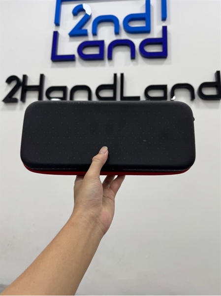 Máy chơi game Asus Rog Ally X RC2LA - Ryzen Z1 extreme - Ram 24/1TB SSD - Pin 93% - Màu đen - Ngoại hình 98% - Ốp mặt sau đã thay - Kèm sạc + túi đựng 3