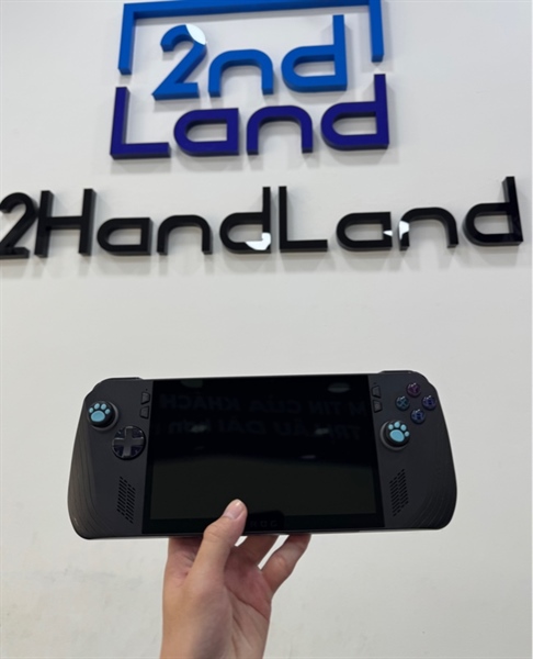 Máy chơi game ASUS ROG Ally X RC72LA-NH011W - 120Hz FHD win 11 - AMD Ryzen Z1 Extreme - ram 24Gb/ 1Tb SSD (99%) - Pin 93% - Màu đen - Ngoại hình 98% - Kèm box + Sạc