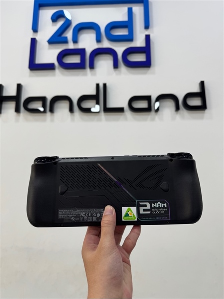 Máy chơi game ASUS ROG Ally X RC72LA-NH011W - 120Hz FHD win 11 - AMD Ryzen Z1 Extreme - ram 24Gb/ 1Tb SSD (99%) - Pin 93% - Màu đen - Ngoại hình 98% - Kèm box + Sạc 2