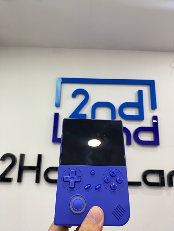 Máy chơi game cầm tay AISLPC RG52 MINI - Màu xanh - Ngoại hình: 97.5% - Kèm thẻ 128GB - Dây sạc